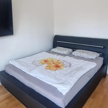 Neubau Mit Terrasse - Sonne 10 Bis 20 Uhr شقة